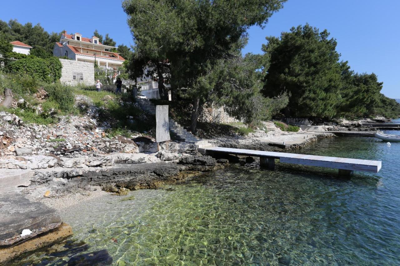 Apartments And Rooms By The Sea Lumbarda, Korcula - 13626 Εξωτερικό φωτογραφία