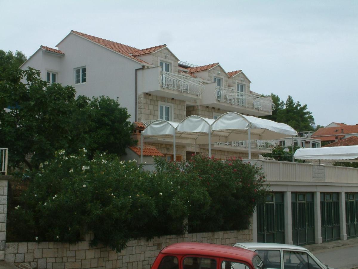 Apartments And Rooms By The Sea Lumbarda, Korcula - 13626 Εξωτερικό φωτογραφία